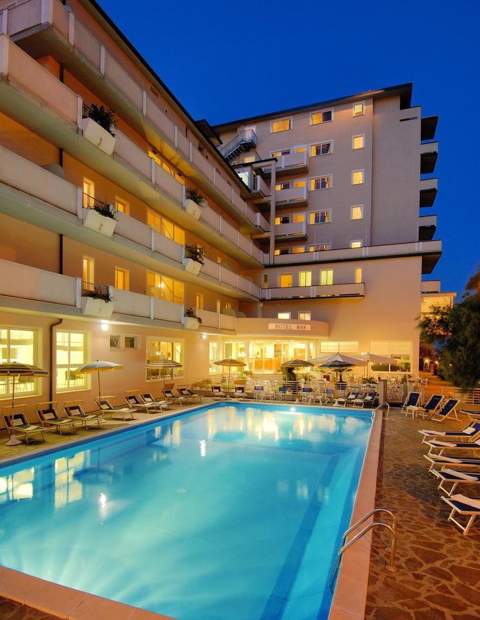 Hotel Man Lido Di Savio Extérieur photo