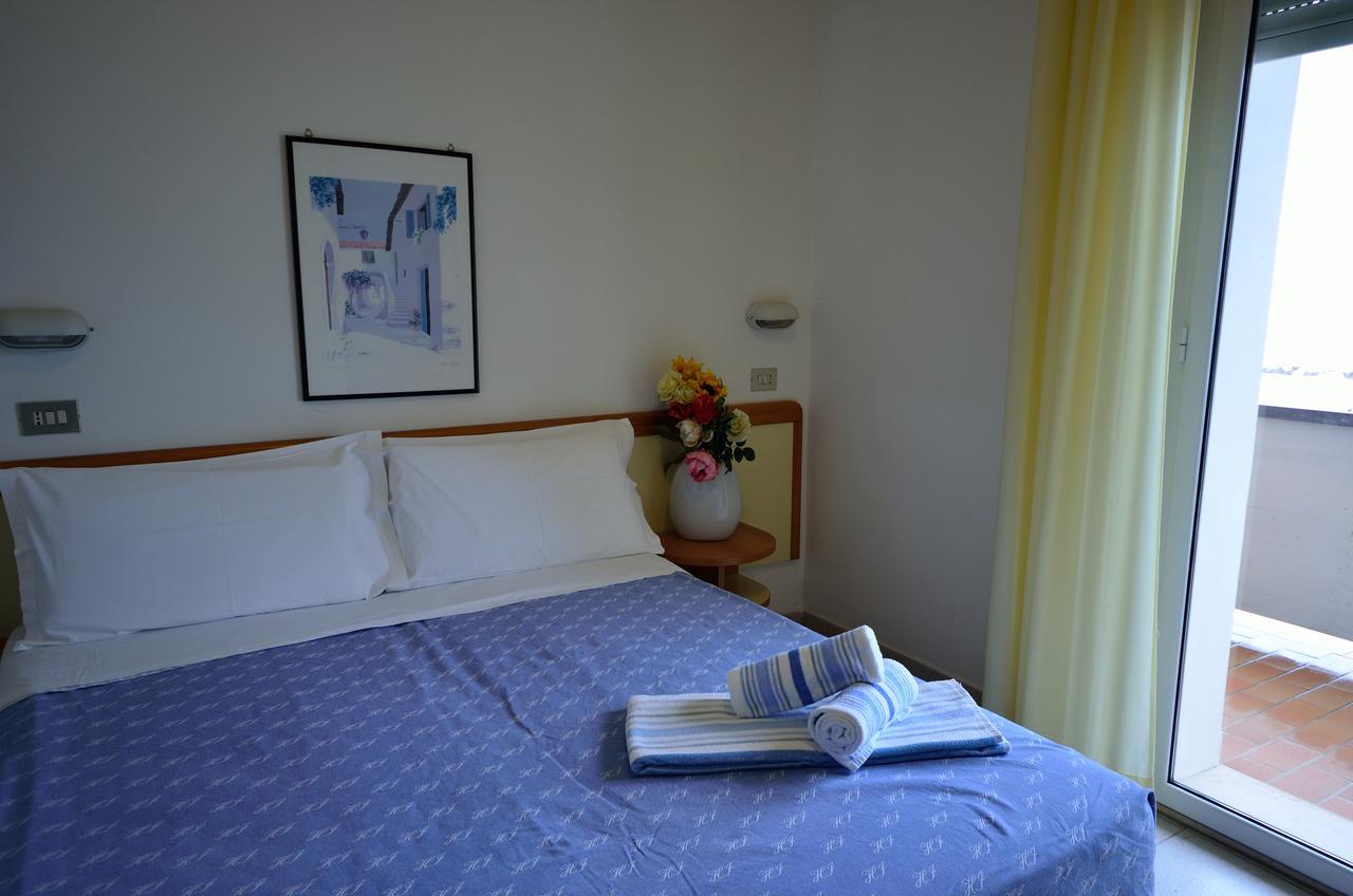Hotel Man Lido Di Savio Extérieur photo