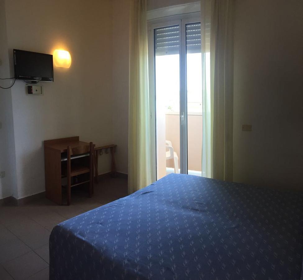 Hotel Man Lido Di Savio Extérieur photo